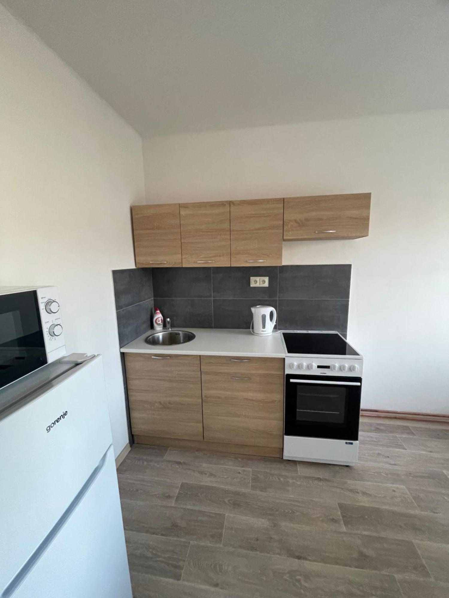 Apartmany Ferie Дечин Екстериор снимка