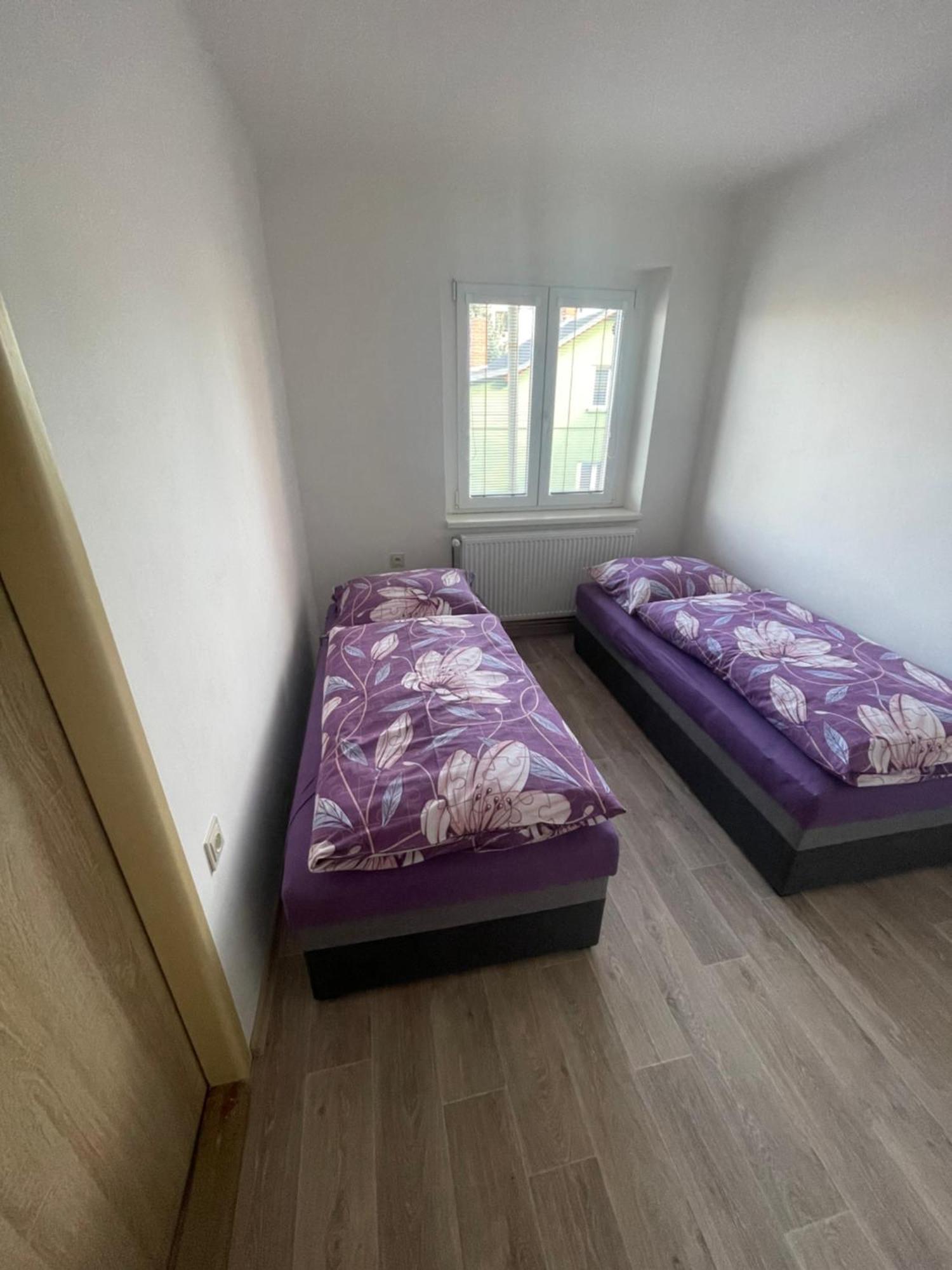 Apartmany Ferie Дечин Екстериор снимка