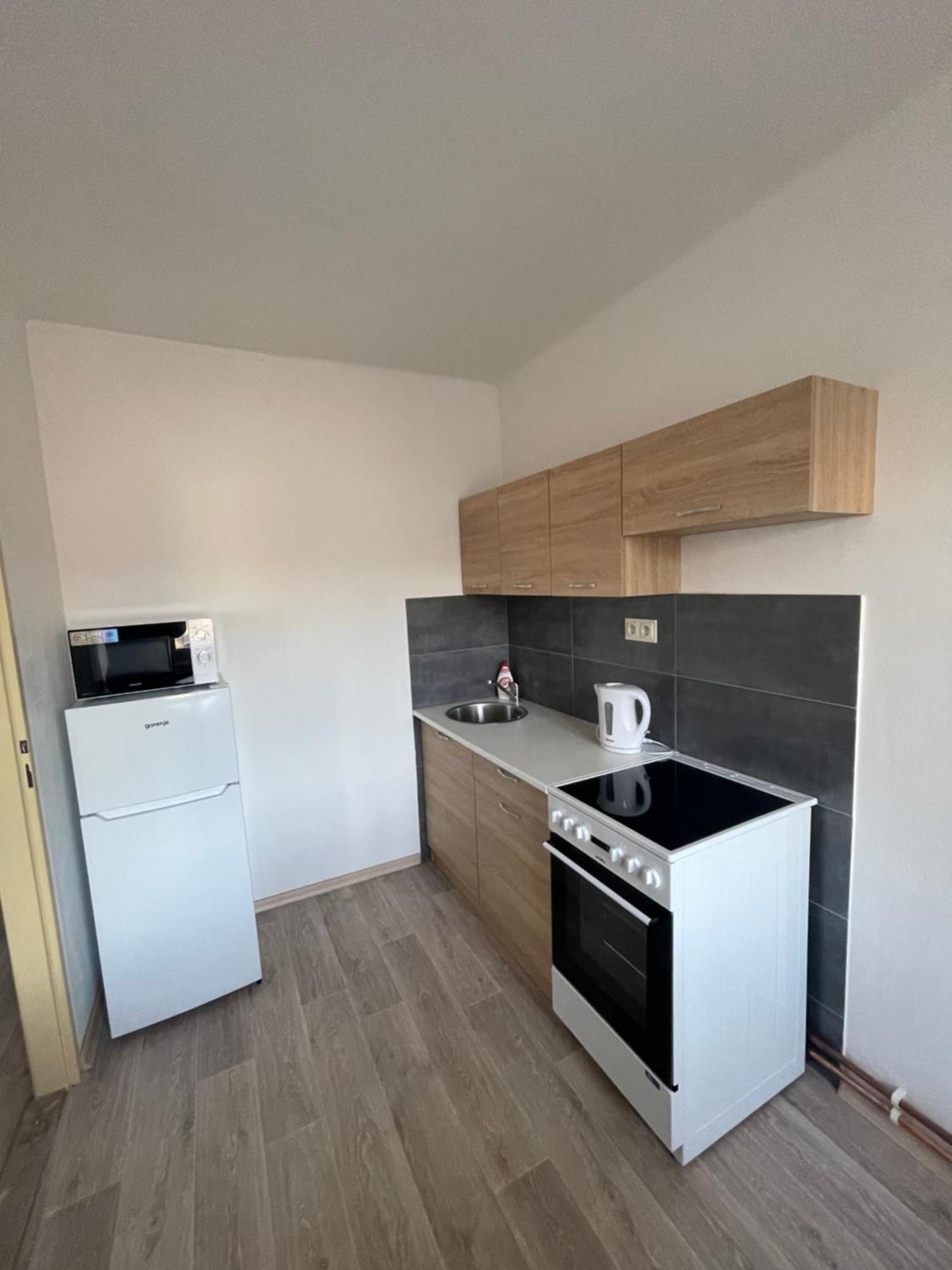 Apartmany Ferie Дечин Екстериор снимка