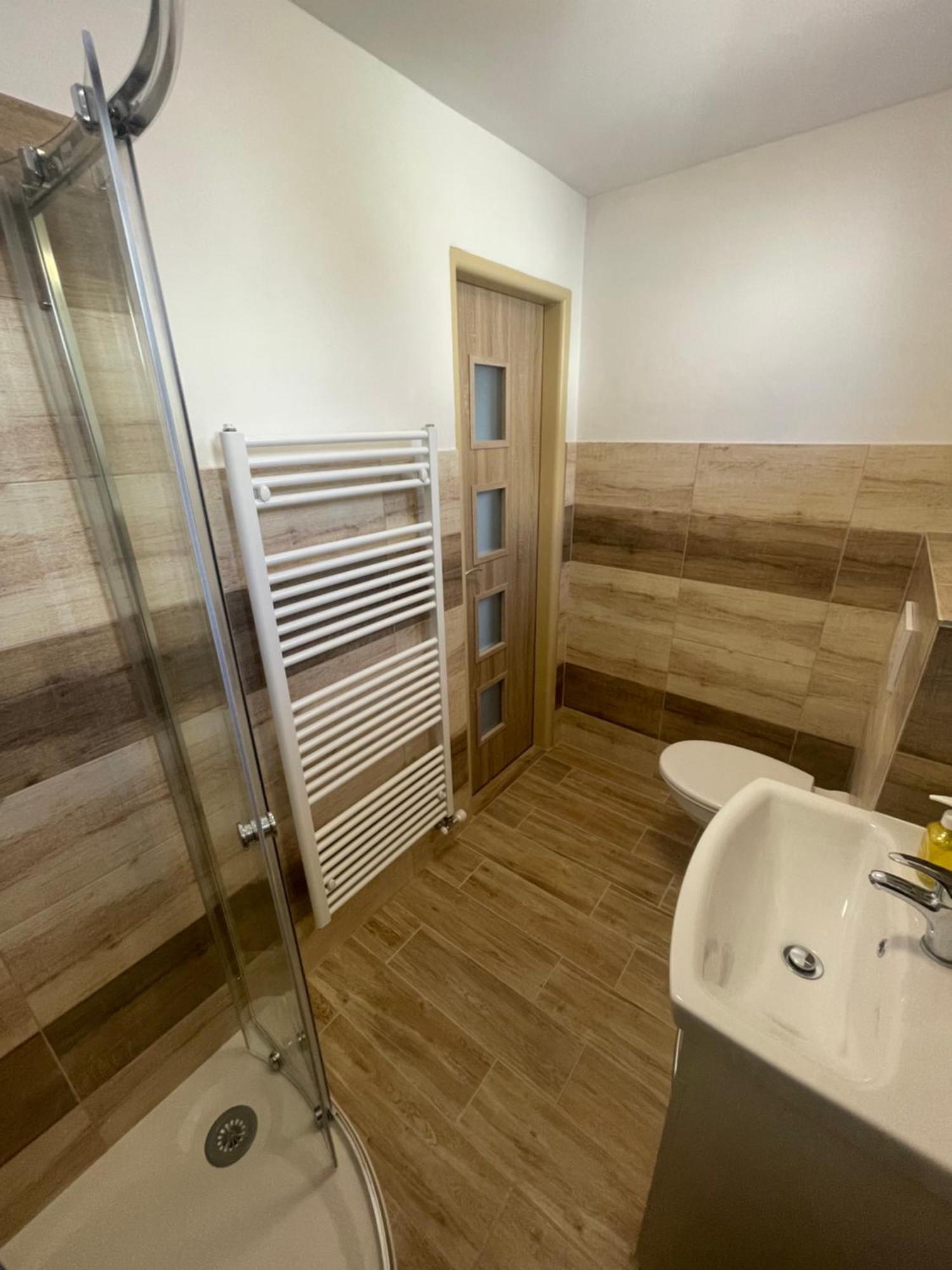 Apartmany Ferie Дечин Екстериор снимка