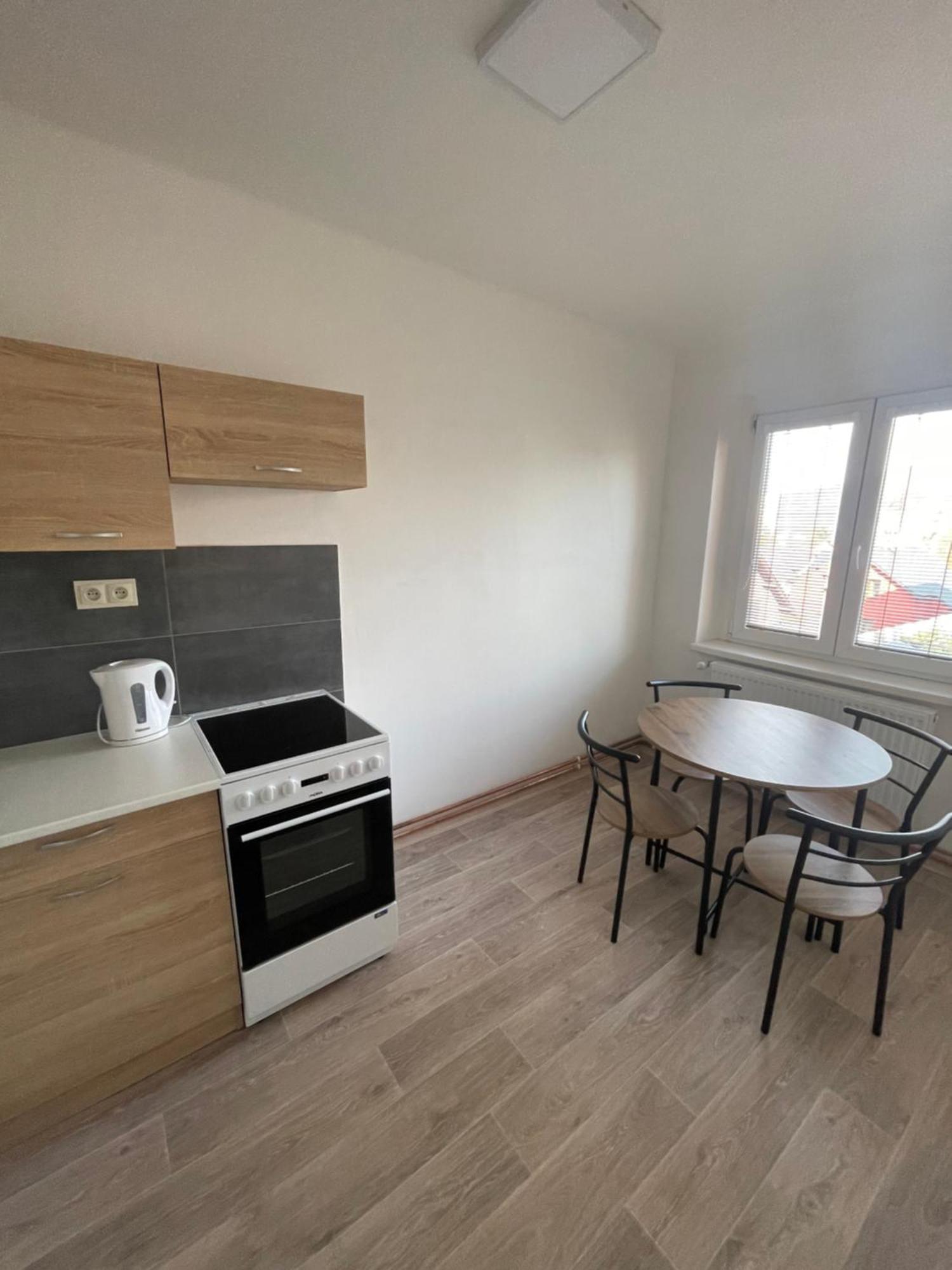 Apartmany Ferie Дечин Екстериор снимка