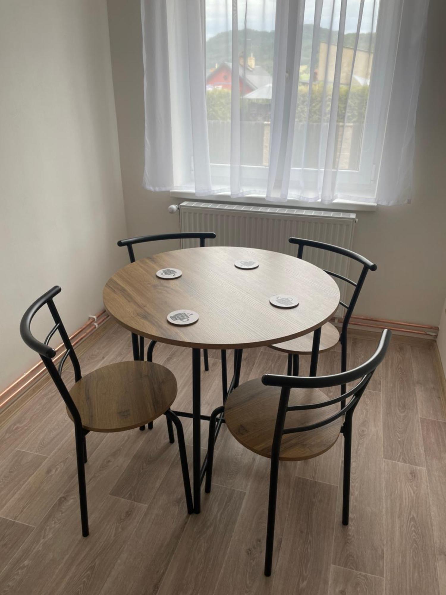Apartmany Ferie Дечин Екстериор снимка