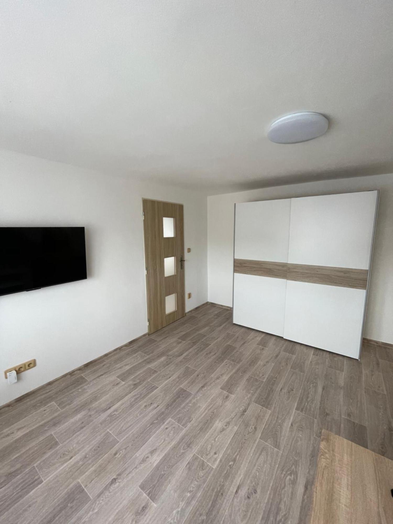 Apartmany Ferie Дечин Екстериор снимка